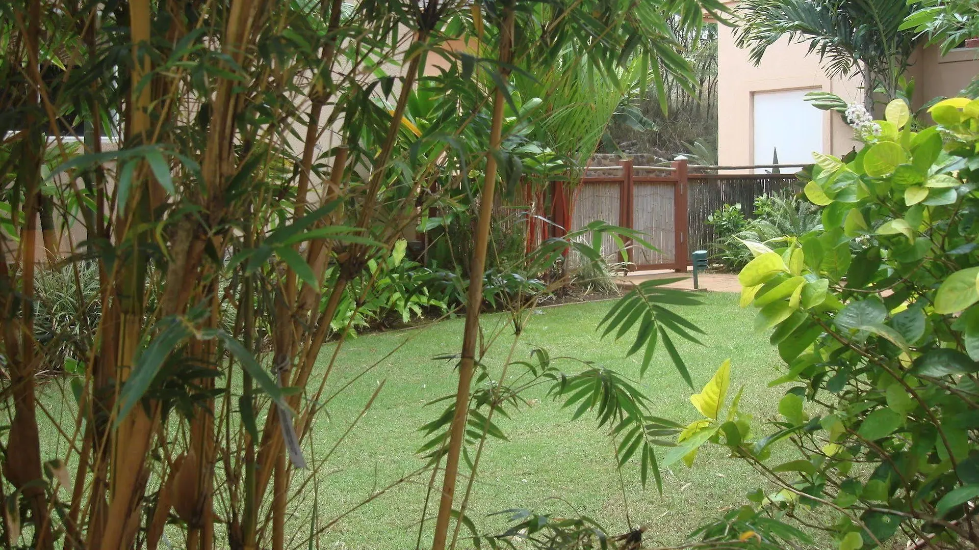 Bed and Breakfast Maui Beach House B & B Kahana